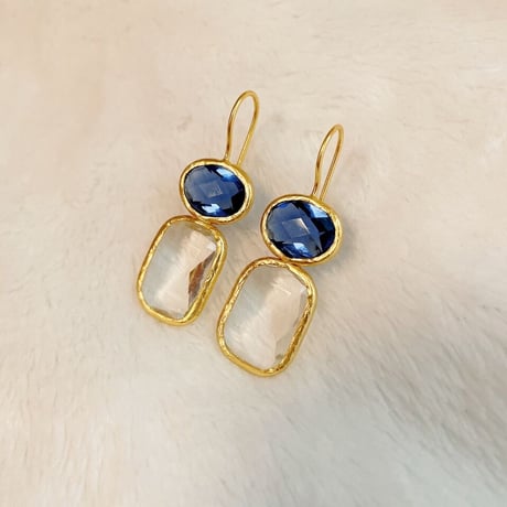 クォーツピアス