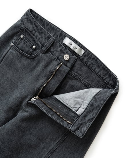 Noir Line Denim Pants