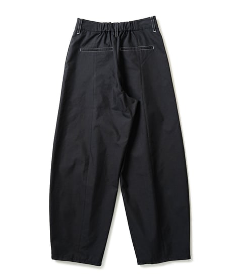 Air form pants <black>