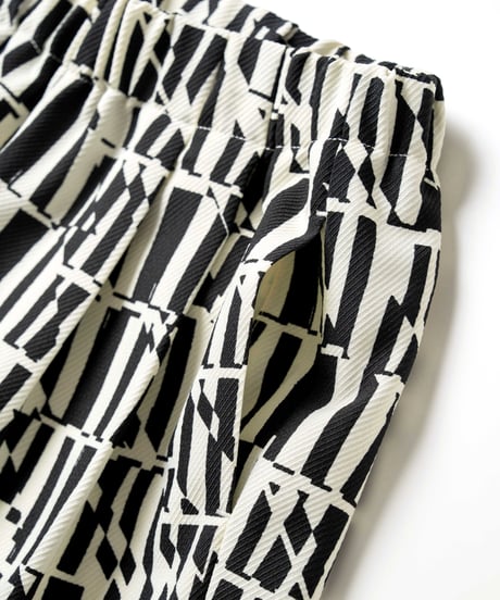 Vandal chic pants <black>