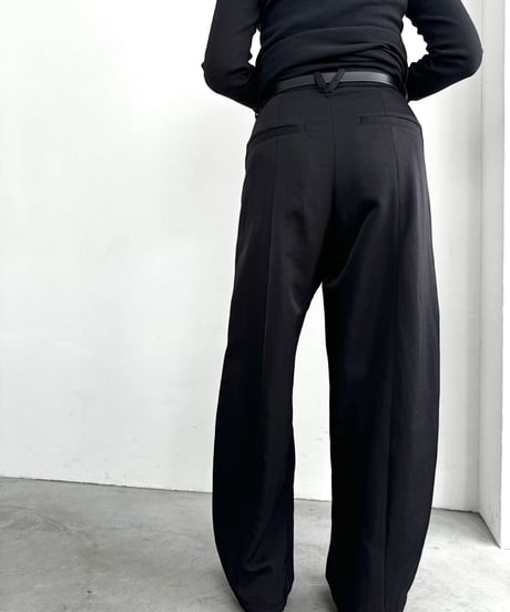 Glossy Budding Pants 24AWHE-045<black>
