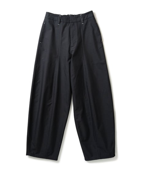 Air form pants <black>