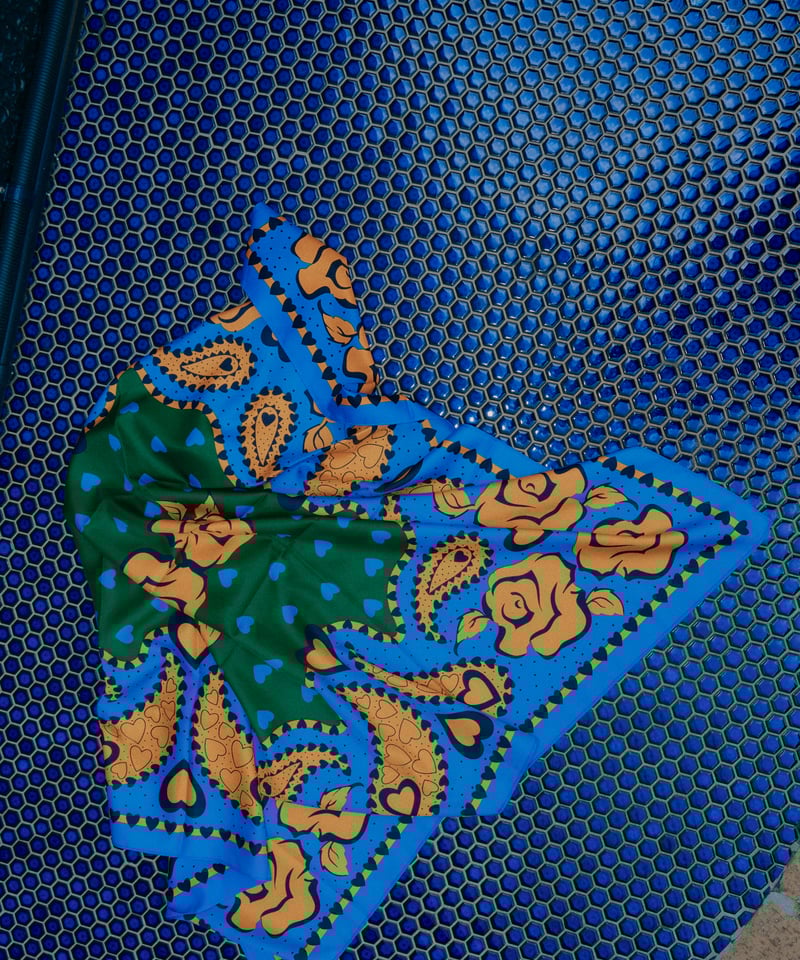 Grand paisley scarf | He'nai