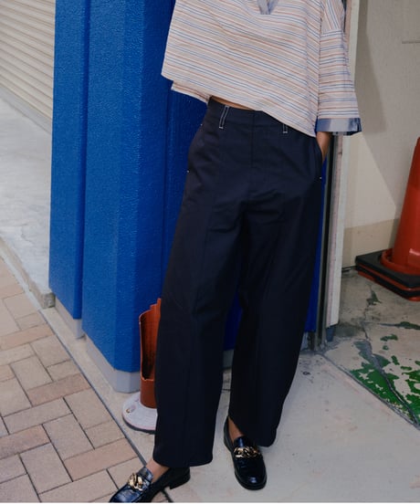 Air form pants <black>