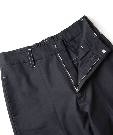 Air form pants <black>