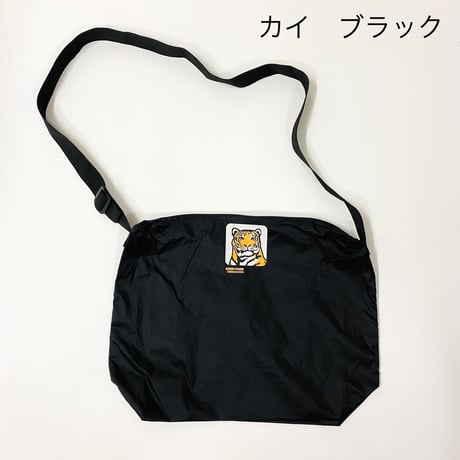 【オンライン限定カラー・全4種】ライトナイロンショルダーバッグ
