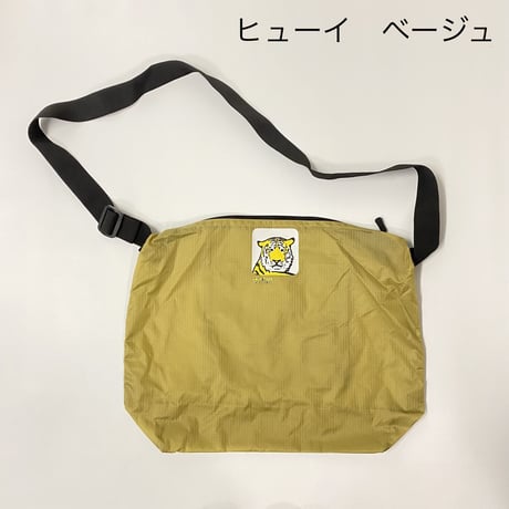 【オンライン限定カラー・全4種】ライトナイロンショルダーバッグ