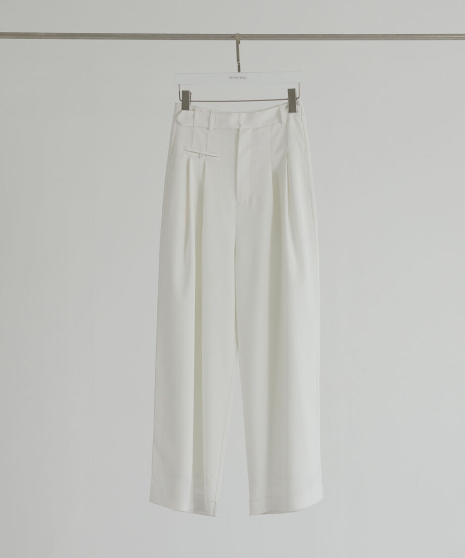two tuck high waist pants | STUDIO ENUL