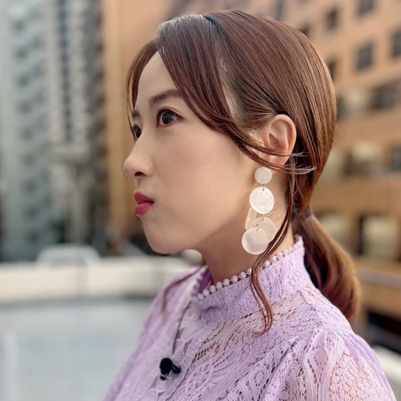 天然シェルのロングピアス | Riry