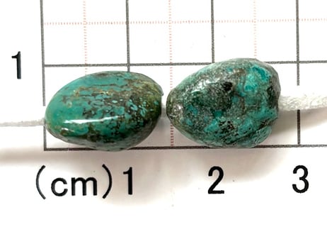 2mm穴　ターコイズビーズ　ナゲット　2個　13mm　現品　No.1520