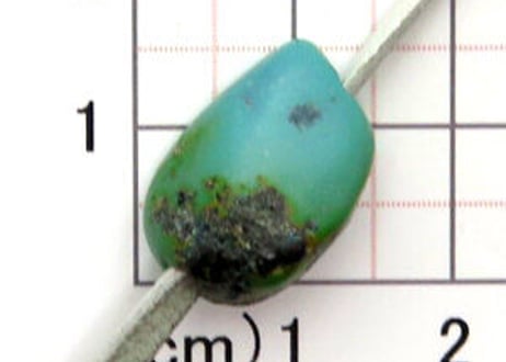 2mm穴　ターコイズビーズ　ナゲット　18mm　No.4186　現品