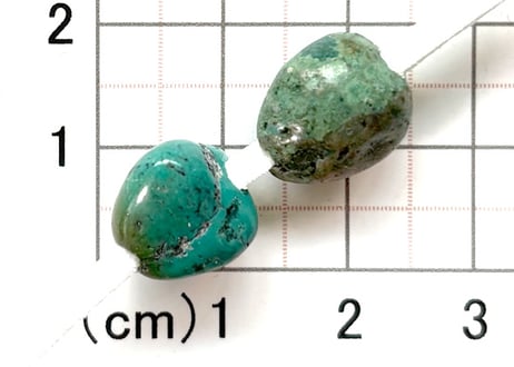 2mm穴　ターコイズビーズ　ナゲット　2個　12mm　現品　No.1546