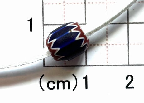 シェブロンビーズ　No.1586　現品　　8mm