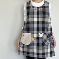 【おてんばママ】 ミニガーデンキッチン グレー M-L 保育士エプロン