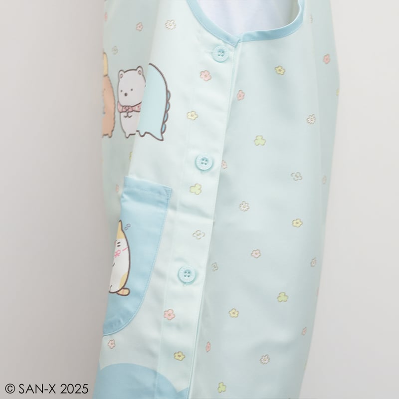 ショート丈】 2025秋冬新作 保育士エプロン すみっコぐらし