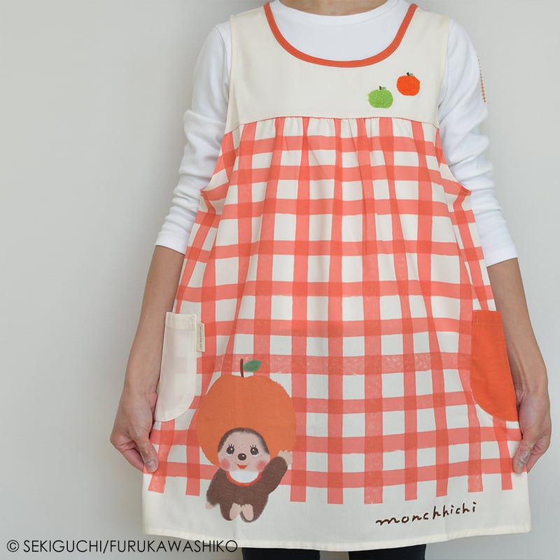 2025秋冬新作 保育士エプロン モンチッチ MA44118-52 背中ボタン