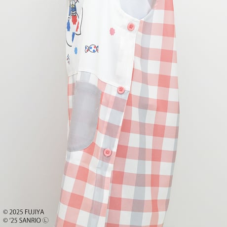 【再入荷しました！】2026春夏新作 保育士エプロン ペコちゃん＆サンリオ PKA44112-52 サイドボタン