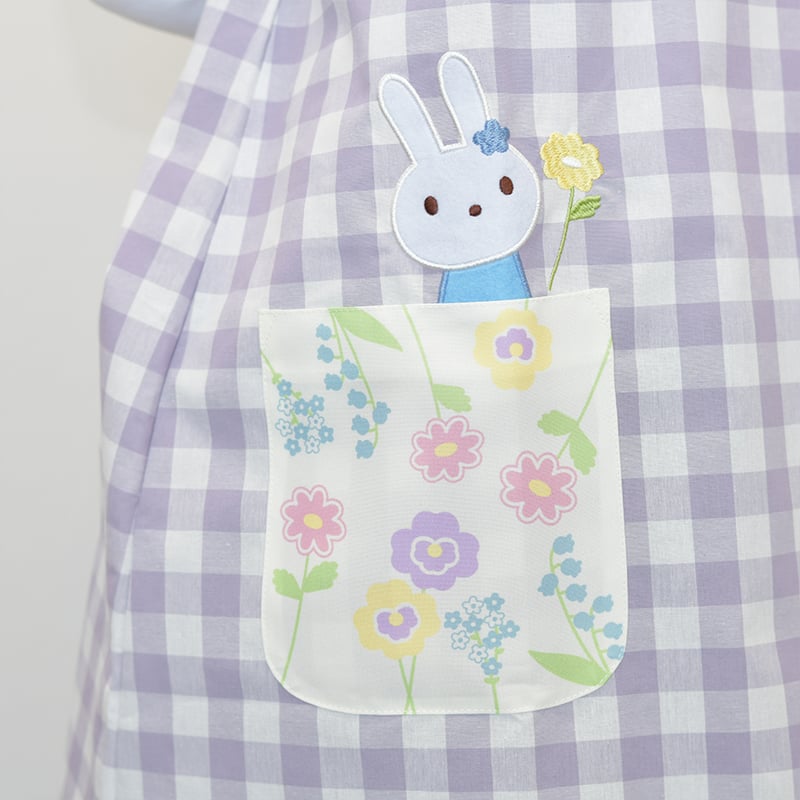 2025秋冬新作 保育士エプロン 【おてんばママ】 フラワーうさぎ