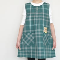 2025春夏新作 【おてんばママ】くま切り替えキッチン WA-7010 グリーン M-L 保育士エプロン サイドボタン