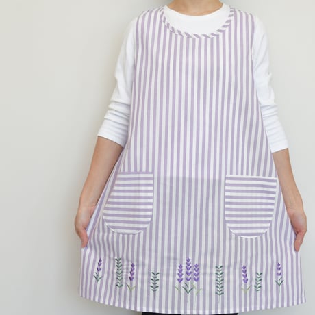 2024新作 【VivresaVie】花刺繍チュニック（パープル） M-L 保育士エプロン かぶりタイプ