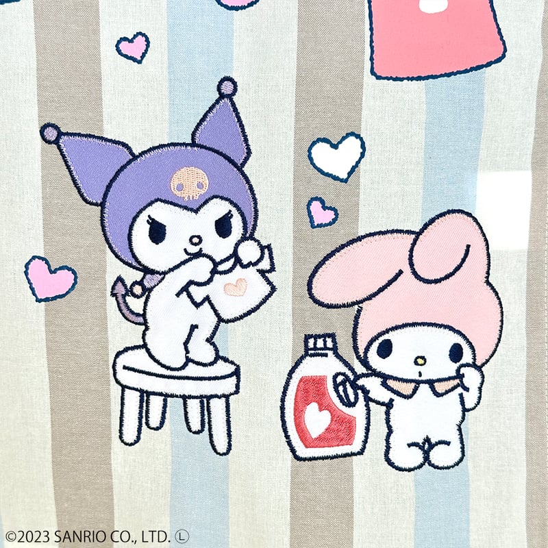 2023春夏新作 保育士エプロン サンリオ ぶらさがりエプロン | 保育士