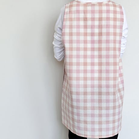 【おてんばママ】 クローバーキッチン ピンク M-L 保育士エプロン