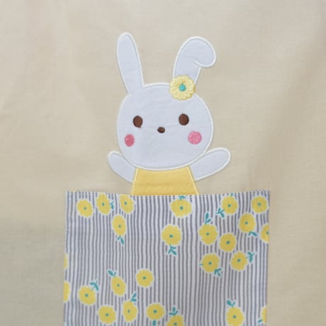 2024新作 【おてんばママ】花ストライプうさこキッチン M-L 保育士エプロン