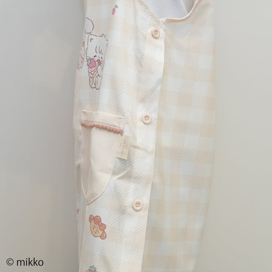 2026春夏新作 保育士エプロン リルアラモード FI44195-61 サイドボタン