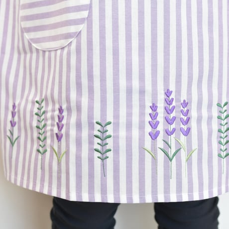 2024新作 【VivresaVie】花刺繍チュニック（パープル） M-L 保育士エプロン かぶりタイプ
