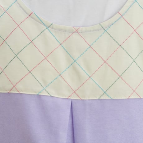 2024新作 【おてんばママ】フラワーガーデンキッチン パープル M-L 保育士エプロン
