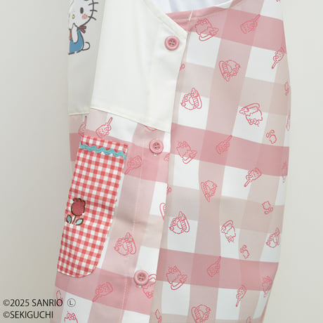 2025春夏新作 保育士エプロン モンチッチ✕ハローキティ MA43961-51 M-L サイドボタン