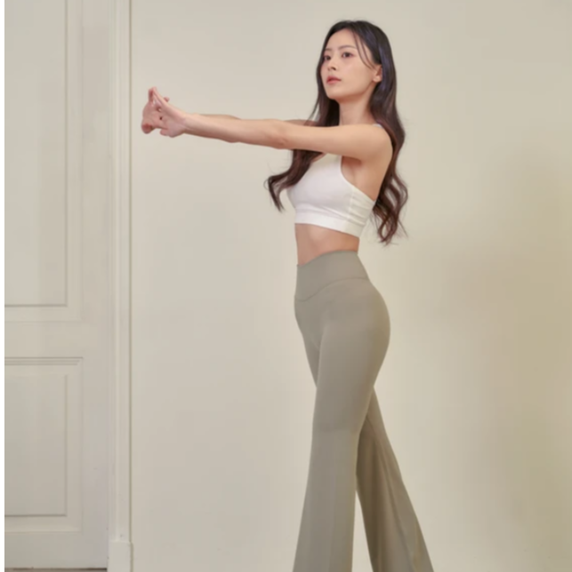 fonv Flared leggings（Olive Beige） | Ipu