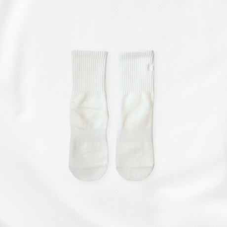 Round Rib Socks（White）