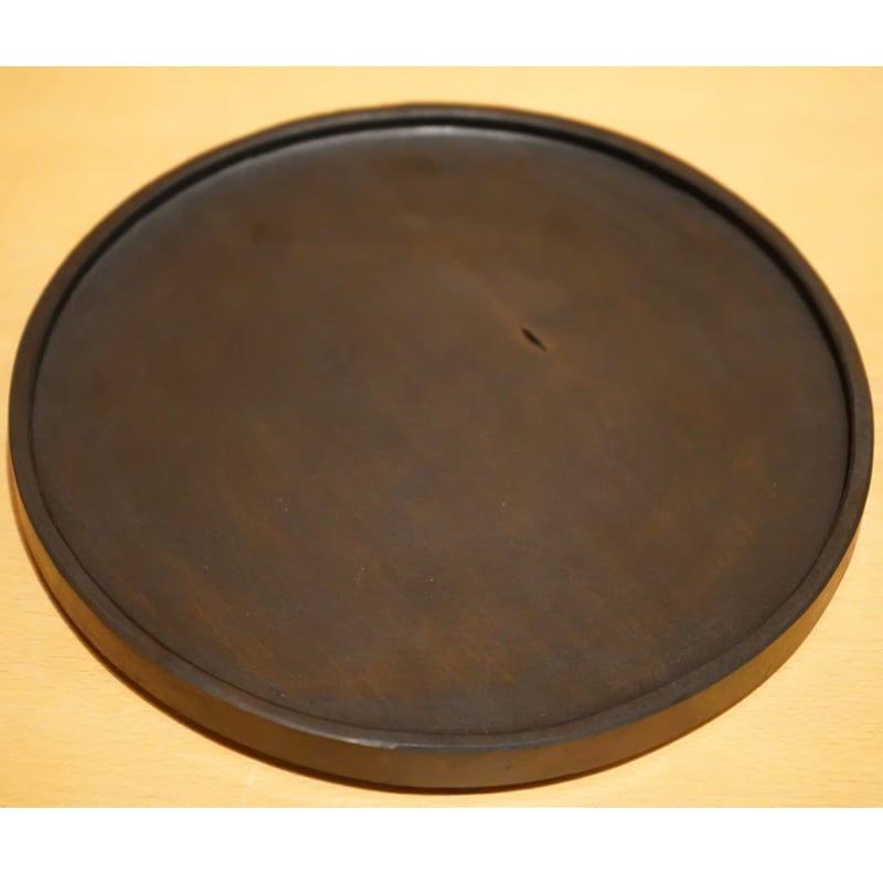 徒爾 toji 10 丸平縁盆 7寸 サクラ 黒漆（国産/松煙） | Alocasia ONL