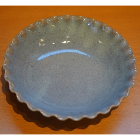 余宮隆　輪花向付　浅鉢　二客セット 余宮隆さん 灰釉 輪花中鉢 15cm 2客 入手困難