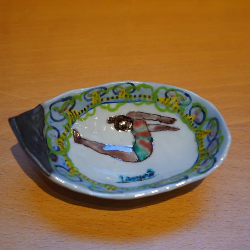 田辺京子 28 黒と洋絵の具のyoga小鉢2 | Alocasia ONLINE STORE