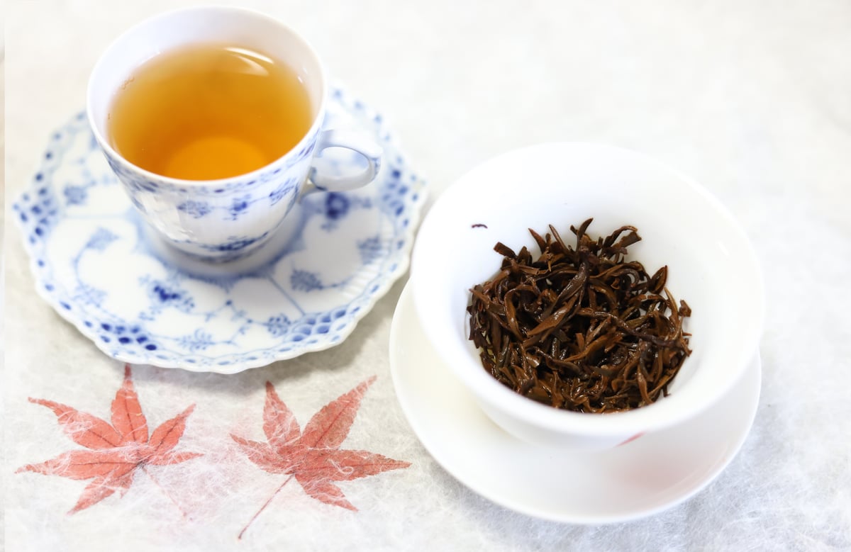 桐木花香老樹金駿眉 2025 | 武夷岩茶 茶の穂