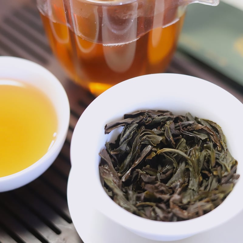 弥陀岩水金亀 2025 | 武夷岩茶 茶の穂