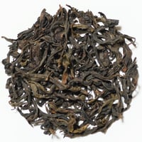鳳凰単叢 烏崠老欉蜜花香 | 武夷岩茶 茶の穂