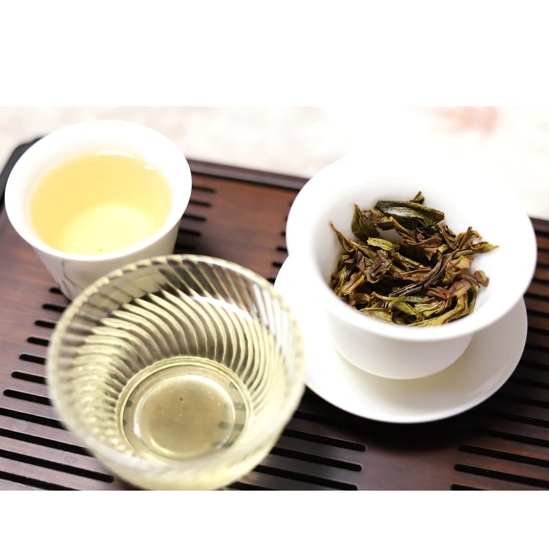 慧苑坑老樹白鶏冠 2025 | 武夷岩茶 茶の穂