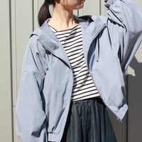 フード付ショートマウンテンパーカー