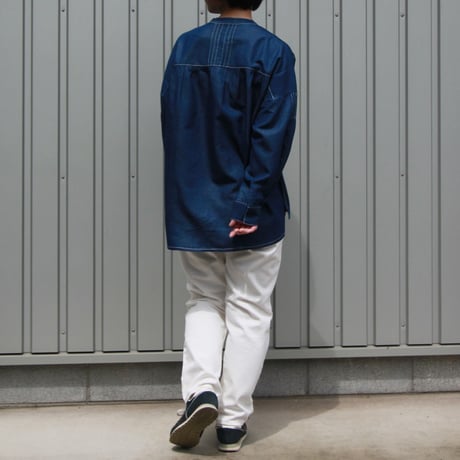デニム長袖ピンタックブラウス