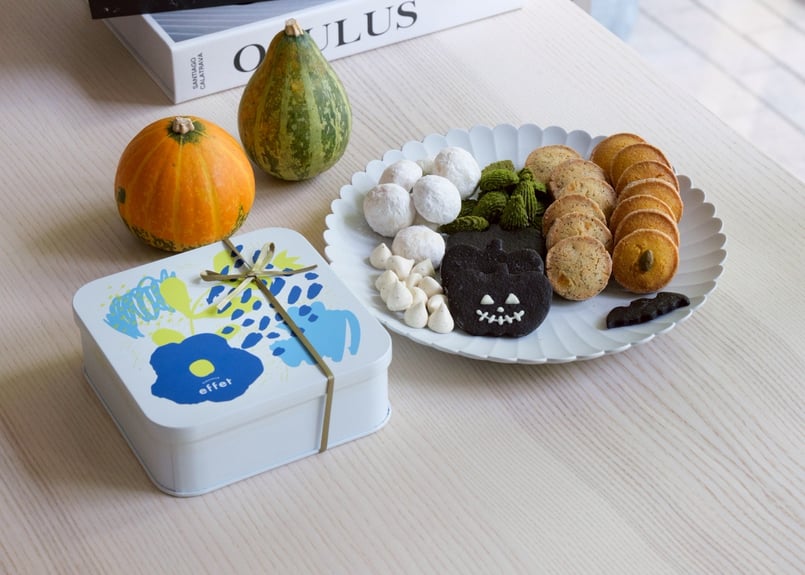 ハロウィン【専用になります】 10月 発売予定！アディダス オリジナルス ゼットエックス 8000