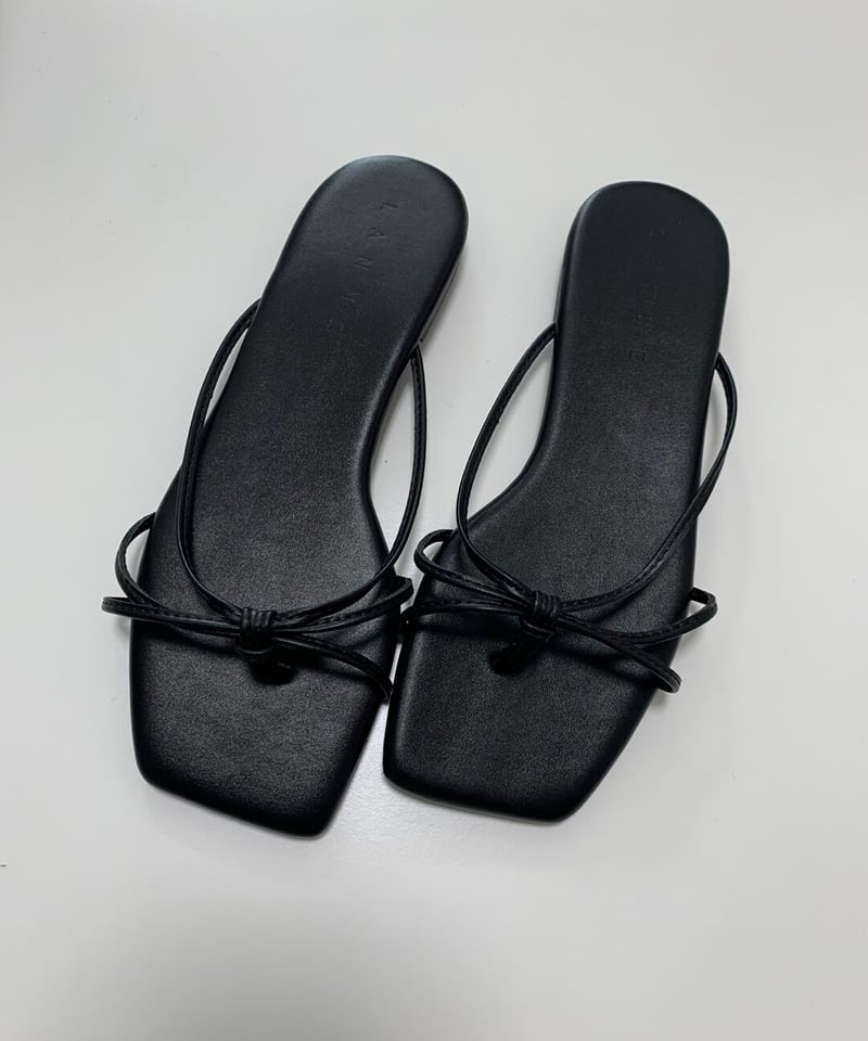 即納商品】Strap Flat Sandal(ブラック) | Otte. 即納商品】Strap Flat Sandal(ブラック) | Otte.