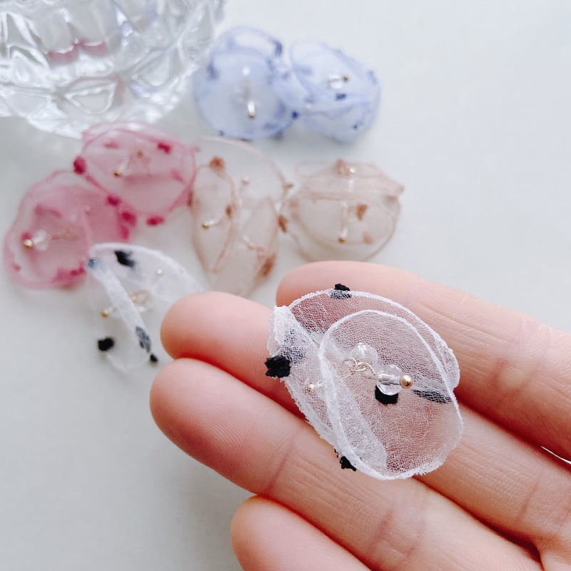 4ヶ】チャーム オーガンジー シフォン フラワー 花びら 透け感 韓国