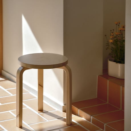 スツール60｜Alvar Aalto｜ワイルドバーチ