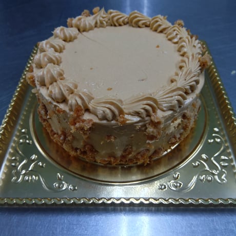キャラメルバタークリームケーキ 12cm