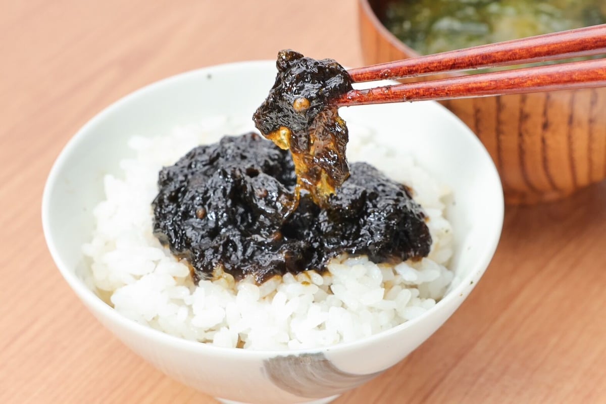 のりちゃんページ のりつくだ煮【しその実入】 150g入り | 西山商店ネットショップ