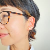 国産パール6mm 3連のノンホールピアス