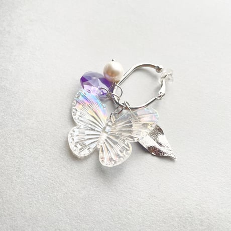 蝶々が羽ばたくように-flap-　イヤーカフ